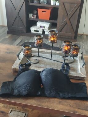 NWOT Fallsweet 44C Gorgeous black Lace Padded Underwire Push Up Bra